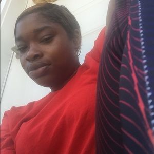 Meet your Posher, Deisha